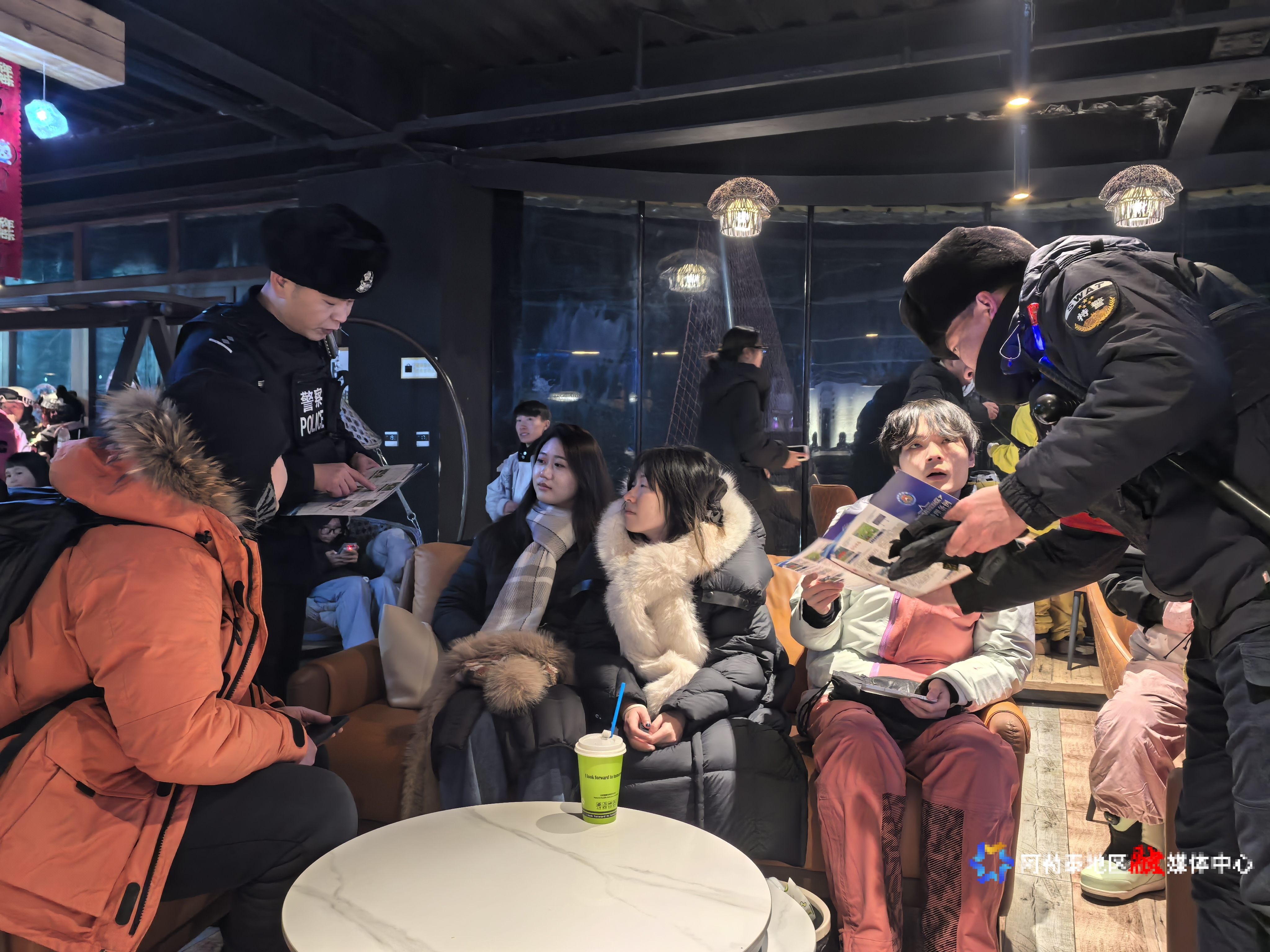 mmexport1764653710459